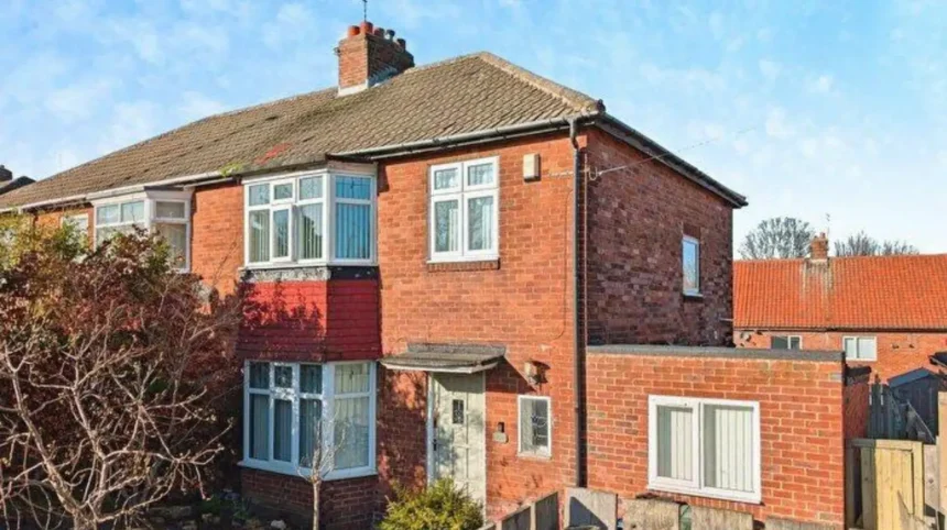 Buying Property Pros, Cons and Housing Guide Blakelaw Newcastle
